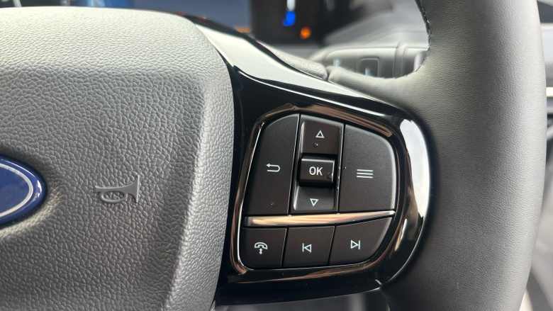 Ford Transit Custom E-320 L1 Rwd 100kW 65kWh H1 Van Limited Auto